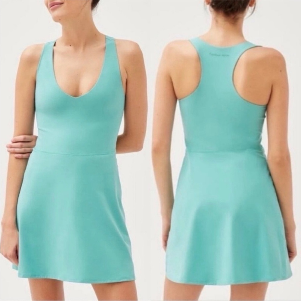 OUTDOOR VOICES Green Exercise Mini Dress Sz L